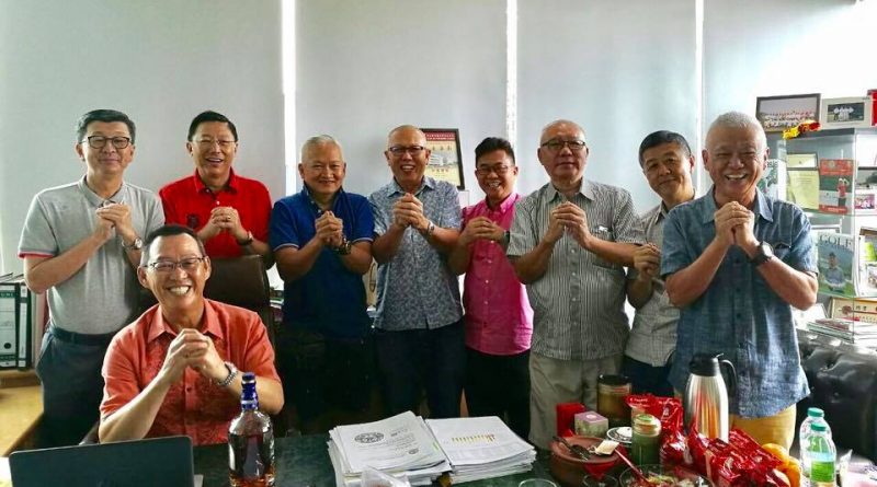 拜访马来西亚林氏宗亲总会荣誉顾问振华宗长工厂