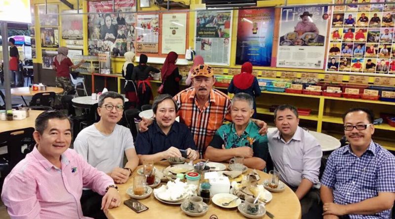 早上在吉兰丹州哥打峇鲁KOPITIAM KITA早餐。早上好