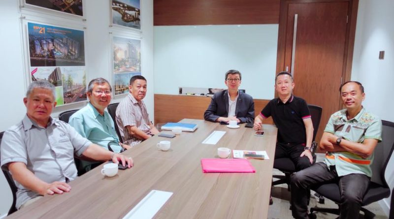 商讨由马来西亚林氏宗亲总会明年举办“马中一带一路越野车交流活动”